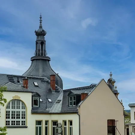 Dachgeschoss-apartment / Ruhig / Zentrale Lage Nahe Staatstheater / Hbf Apartment Wiesbaden