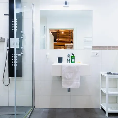 By Doni I Serviced I Ruhig I Zentral Nahe Rmcc, Staatsheater & Landtag Apartment Wiesbaden