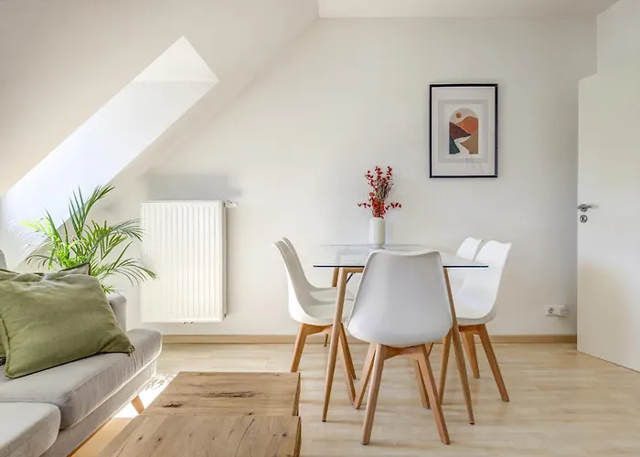 By Doni I Serviced I Ruhig I Zentral Nahe Rmcc, Staatsheater & Landtag *