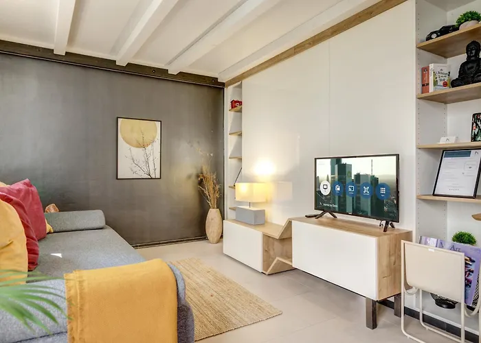 By Doni I Serviced I Ruhig I Zentral Nahe Rmcc, Staatsheater & Landtag Appartamento *